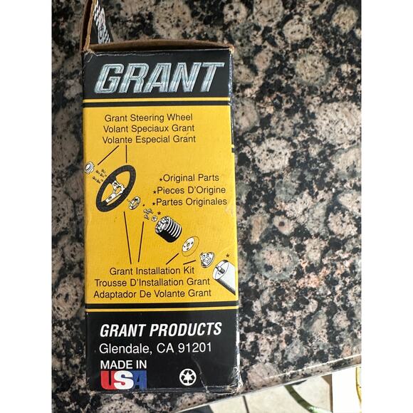 Grant Steering Wheel installation kiyUniversal 5891 New in Box - Picture 3 of 3